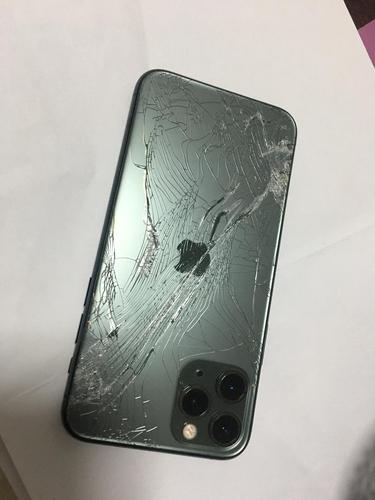 11pro屏幕碎了得多少钱