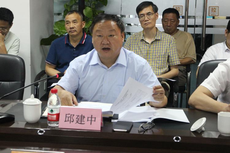市政协副主席邱建中对本次活动给予了充分肯定,他说今天的活动现场