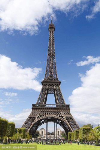 三年级数学立标课—轴对称图形