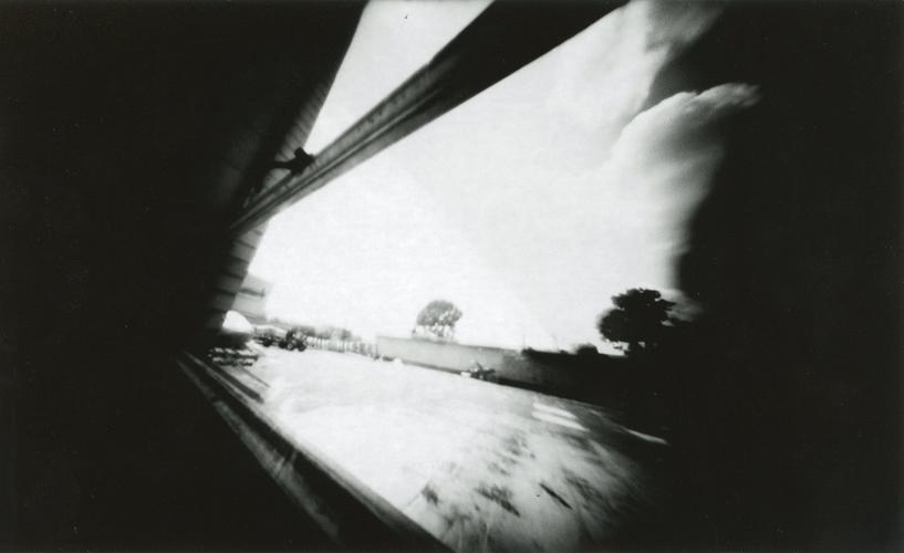 小孔成像 (pinhole)