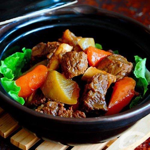 黄焖牛肉,软烂醇香,又简单又好吃的家常菜