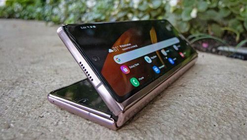 三星galaxy z fold 3折叠手机可能没有任何物理按钮