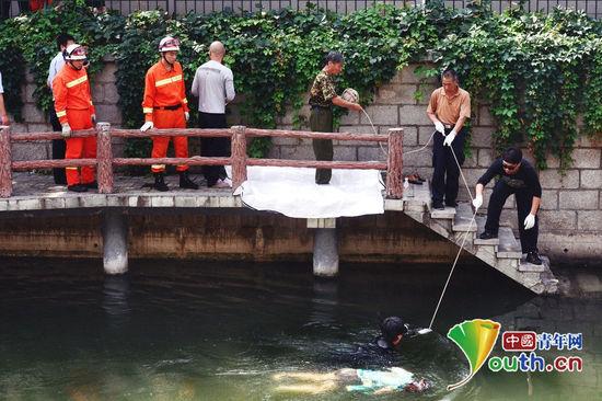 北京积水潭河中现漂浮女尸 吓坏游泳人