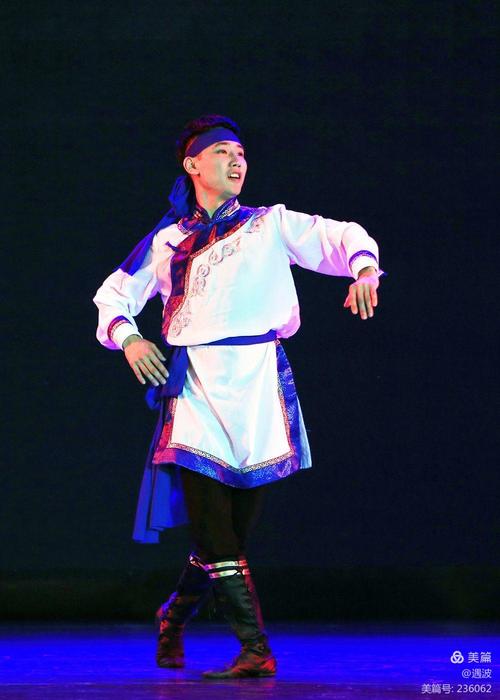 蒙古族舞蹈《鸿雁》