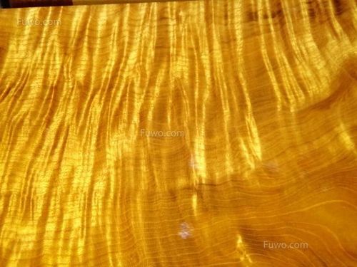 金丝楠木根雕茶几价格