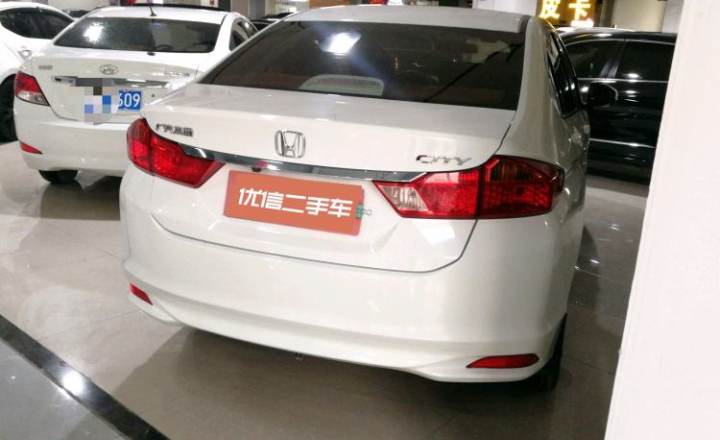 本田 锋范 2015款 1.5 自动 舒适版