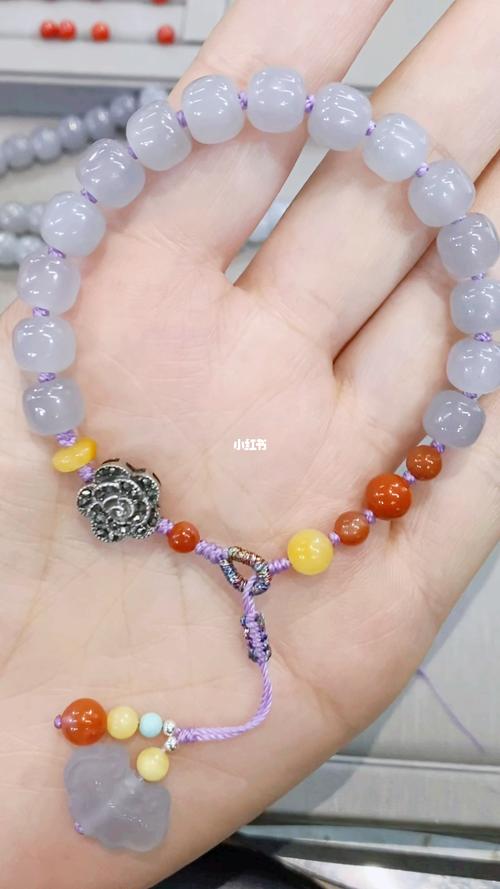 和田玉烟紫手串_手串_和田玉_珠宝_翡翠珠宝_兴趣爱好