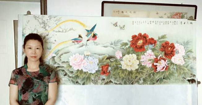 牡丹画适合挂在哪面墙? 客厅西墙挂牡丹图好吗?