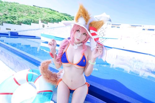 精品cos泳装玉藻前