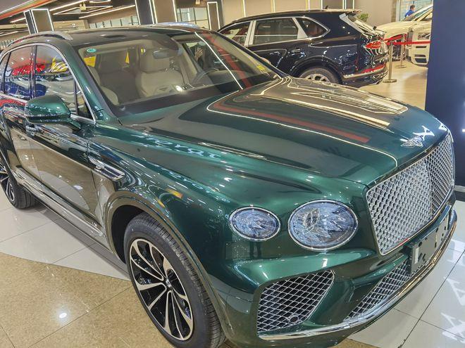 2021款宾利添越v8现车到店可分期全国