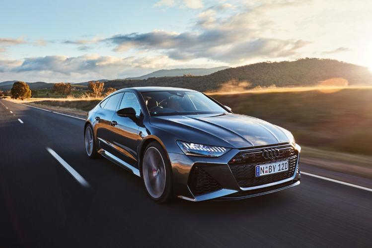 奥迪壁纸2020奥迪rs7sportback