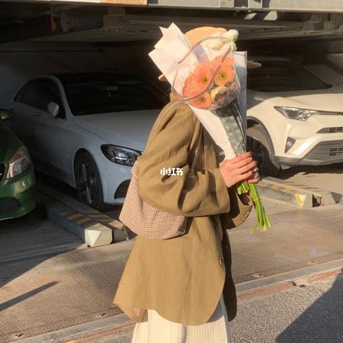 今日份|高级感女生头像_女生头像_头像_头像分享_素材_头像