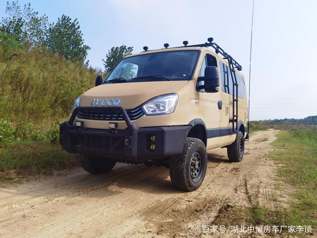 依维柯四驱房车,真正三把差速锁的越野房车,钓鱼露营好帮手!