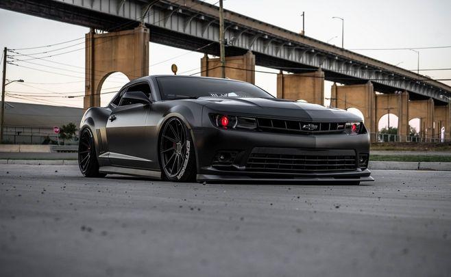 黑暗骑士 雪佛兰科迈罗改装案例