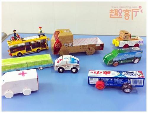 用废弃纸盒手工制作各种小汽车玩具的图片.