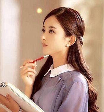 长脸女学生简单好看的发型扎法 长脸大学生扎发发型图片