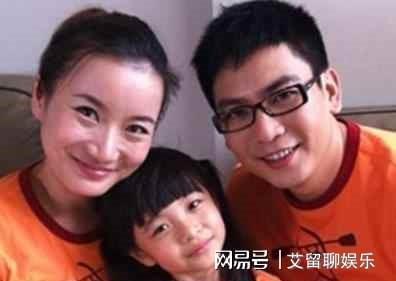 《外来媳妇本地郎》老四康祈祖,一年失去三个亲人,依旧坚持拍摄