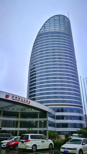 这次入住的"艳阳度假"集团的加盟五星酒店"句容余坤开元大酒店"感觉