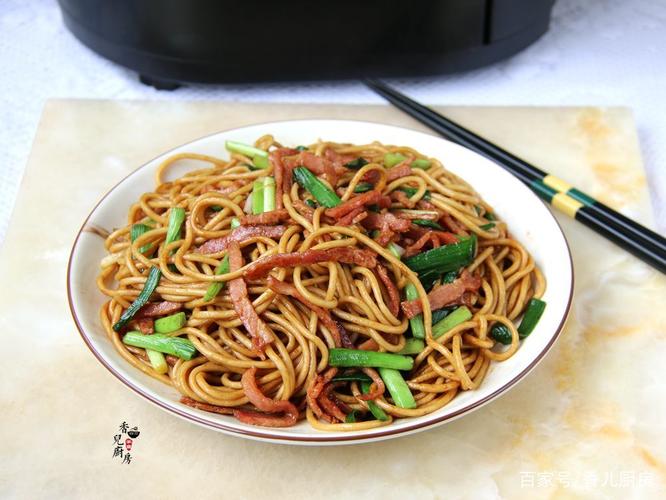 冬季的早餐,吃一碗这样的面条,口感筋道,香喷喷,好吃