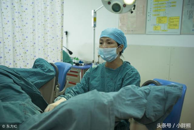 高龄产妇等,医生会根据产妇具体情况决定是否采用会阴侧切的方式