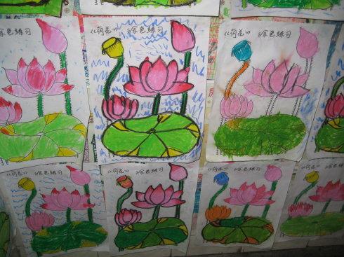 《荷花》----涂色练习的随堂作业