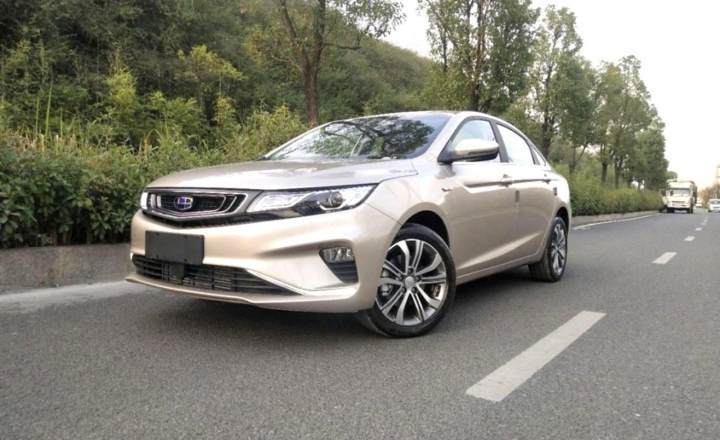 吉利 帝豪gl 2019款 gl 1.4t cvt尊贵智享版