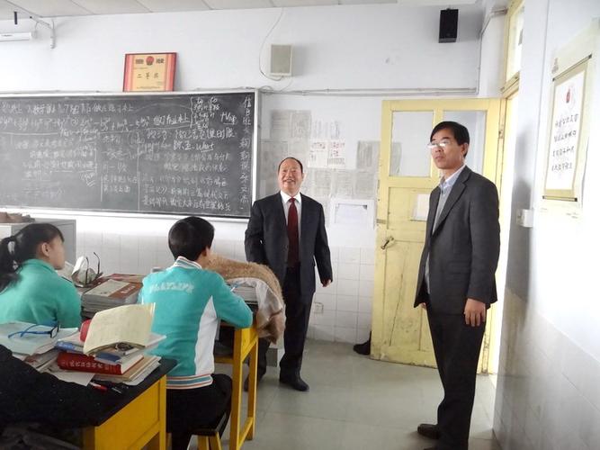 韩忠玉校长等学校领导参与周末督导,和谐校园德智体美