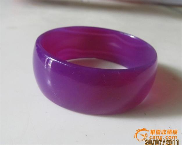 漂亮的紫罗兰色儿童宽带玛瑙手镯