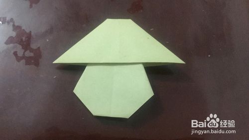 吃蘑菇对身体有好处,那么今天小编就来和大家一起折一款蘑菇吧