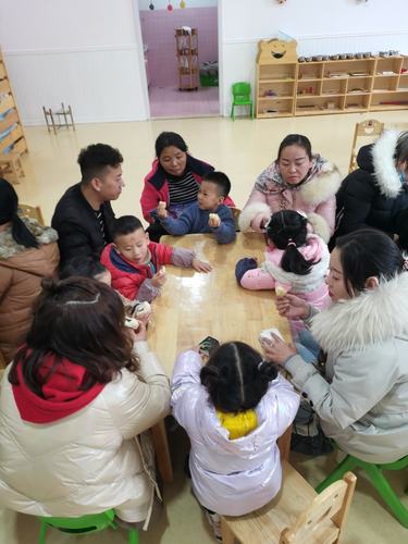 华运幼儿园2020年第一季亲子包饺子活动 - 美篇