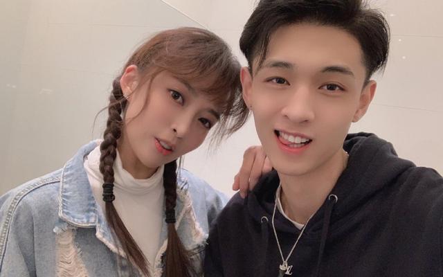 德云社秦霄贤面对小女孩粉丝,一个细节