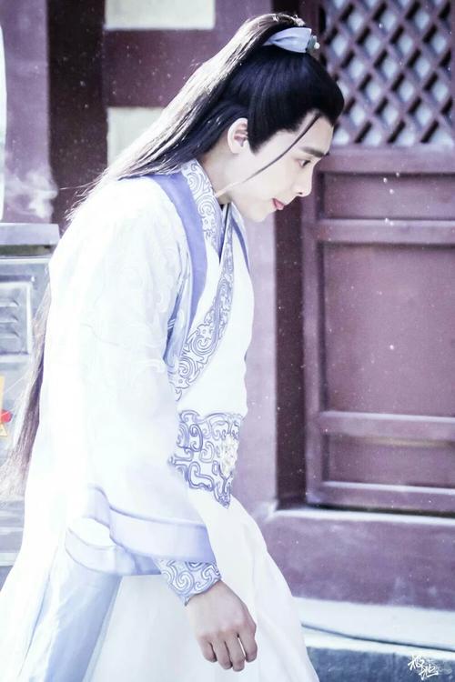 诛仙青云志李易峰饰演张小凡/鬼厉