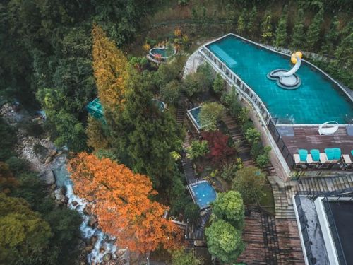 云上自然缘温泉度假酒店 【九龙沟 b套餐】1h直达～畅享世外桃源般