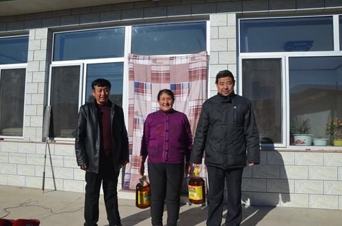 校领导一行赴丰宁满族自治县石人沟乡两村调研指导我校精准扶贫工作