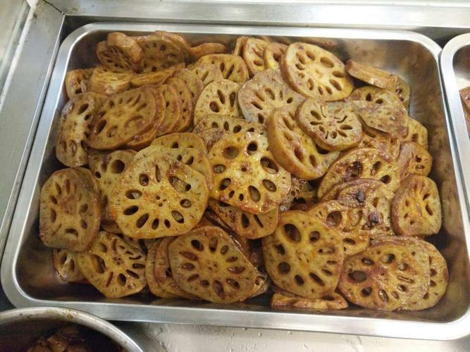 周记黑鸭(邳州店) 地址:青年西路19号(人民商场西南侧)