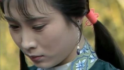 从87版红楼梦的鸳鸯抗婚,郑铮中暑晕倒,来看那个时代演员的艺德