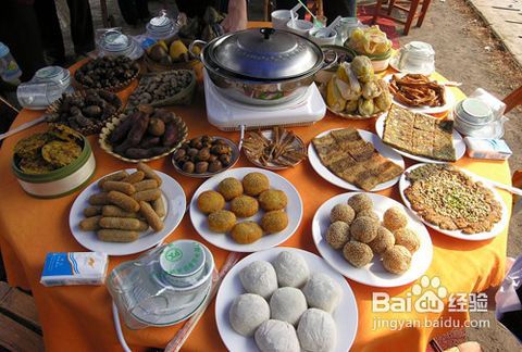 恭城一带还再加磨醉的花生粉,使味道多了1/1   恭城美食推荐-恭城油茶