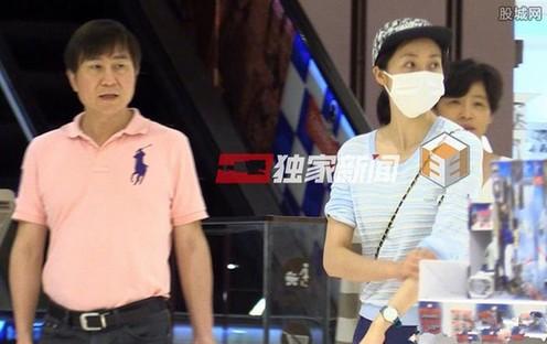 韩雪全家结束旅行携女儿随老公回家 隐婚资料照片大起底