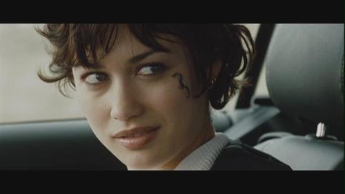 杀手代号47告诉我们猛虎有嗅蔷薇杀手也有柔情