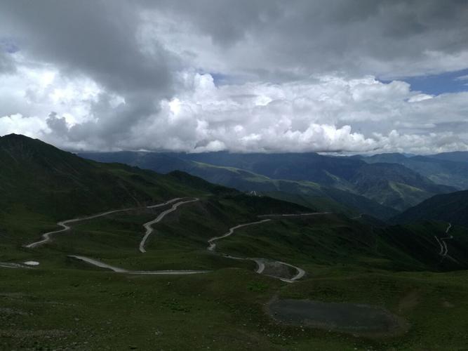 夹金山旅游景点攻略图