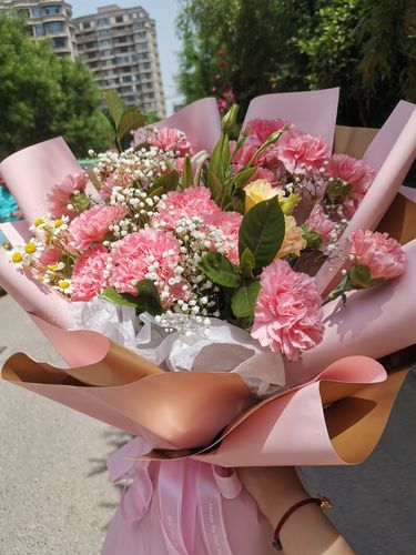 寻蜜花艺烘焙馆(寻蜜鲜花店)