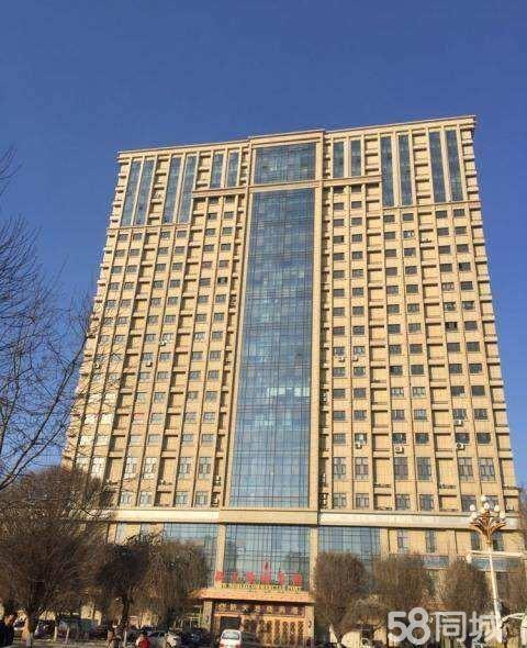 此房可做办公室,楼下方便停车,周边配套环境完善,毗邻皮牙子