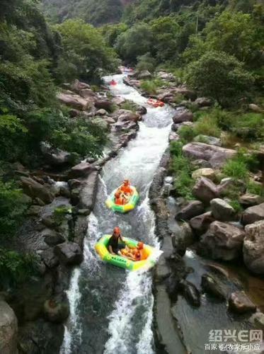 百丈漂流
