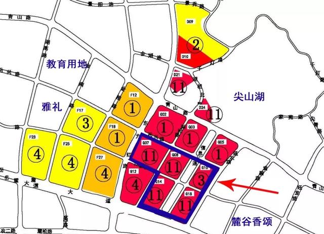 紧邻尖山湖公园,已开学的高新区雅礼麓谷中学和在建的恒