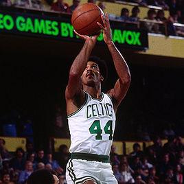 戴夫·宾(dave bing),1943年11月24日生于美国华盛顿哥伦比亚特区,前