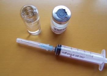 华北制药头孢粉针剂以零缺陷通过检查