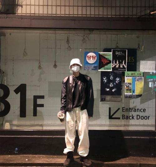 谁说rapper穿搭不适合普通人学他这样穿也能腿长一米八