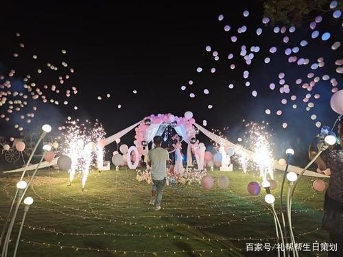 草坪求婚布置图片大全,室外草坪布置求婚效果图