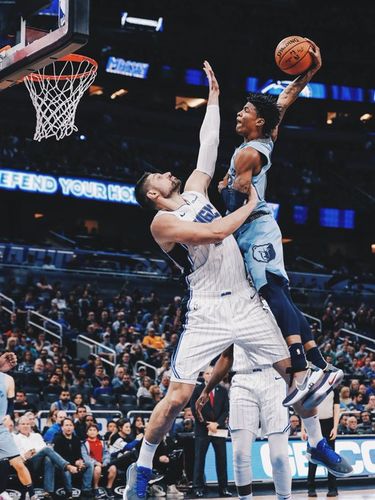 这个新秀有点嚣张!媒体晒出莫兰特隔扣内线照片,他真不比胖虎差