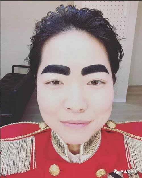 做艺人大概真的比较容易成为饭生赢家!